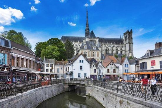 La Venus De Renancourt - Face Au Zenith, Licorne, Megacite Apartman Amiens Kültér fotó